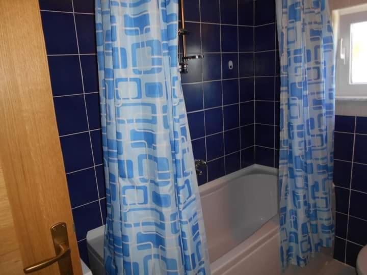 Karin Apartmani Hani Gornji Karin Buitenkant foto