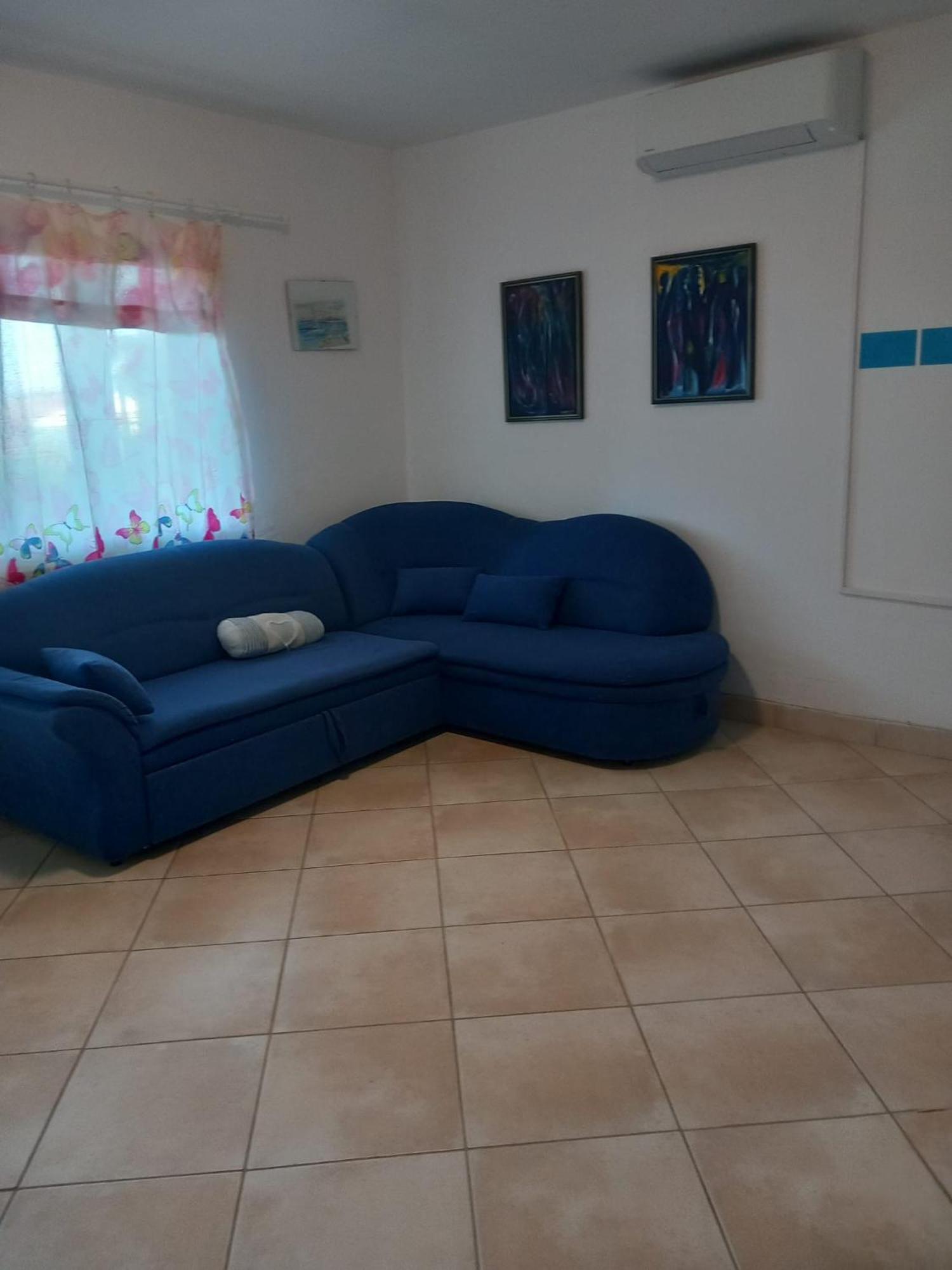 Karin Apartmani Hani Gornji Karin Buitenkant foto